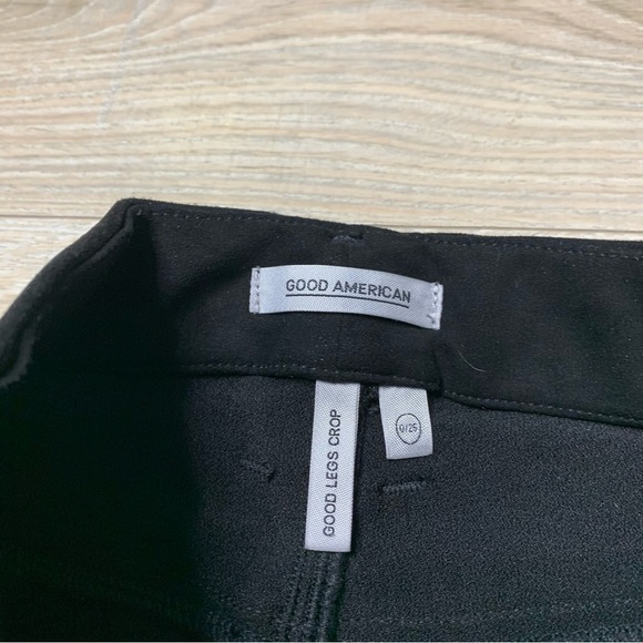 Good American Good Legs Crop Faux Suede Black Pants Size 0/25 - Picture 8 of 15